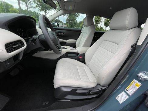 Certified 2026 Honda HR-V LX image 26