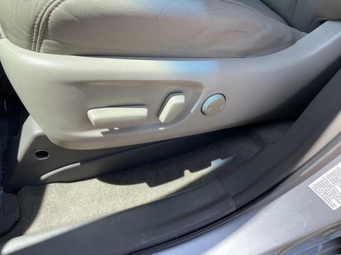 Used 2015 Toyota Sienna XLE Premium FWD image 16