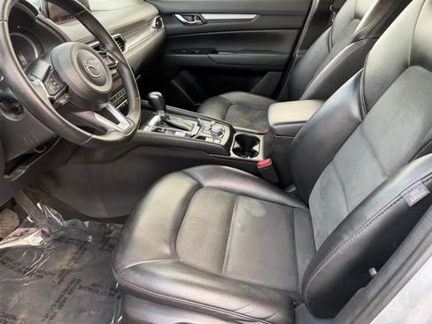 Used 2019 MAZDA CX-5 Touring image 19