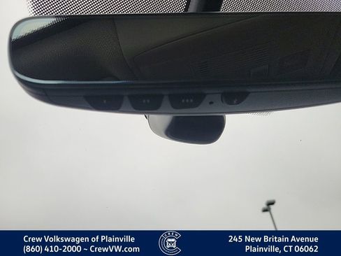 Certified 2023 Volkswagen Atlas SE w/ Black Wheel Package image 11