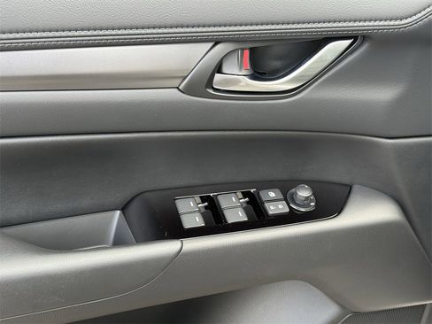 New 2025 MAZDA CX-5 AWD 2.5 S w/ Preferred Package image 15