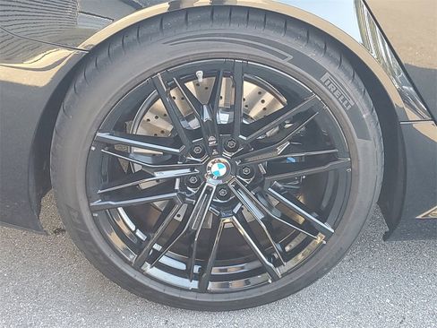 Used 2025 BMW M5 Base w/ Executive Package image 13