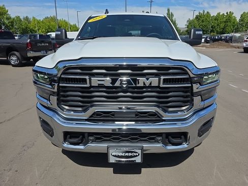 Used 2026 RAM 2500 Big Horn AWD/4WD image 8
