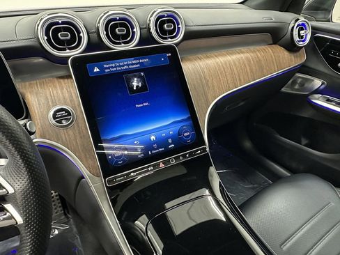 Certified 2025 Mercedes-Benz GLC 300 4MATIC image 30