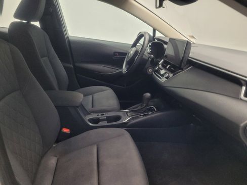 Used 2023 Toyota Corolla LE image 21