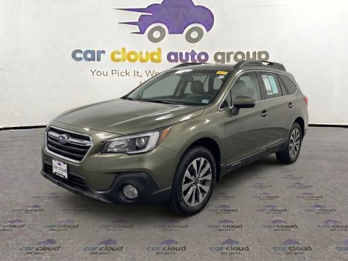 Used 2019 Subaru Outback 2.5i Touring AWD/4WD image 1