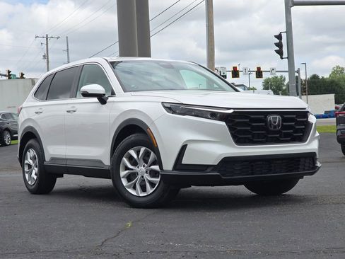 Used 2025 Honda CR-V LX image 1