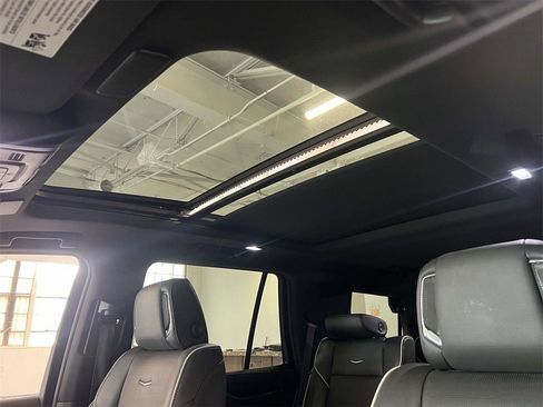 Certified 2024 Cadillac Escalade Sport w/ Touring Package image 24