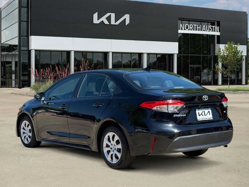Used 2023 Toyota Corolla LE FWD image 7