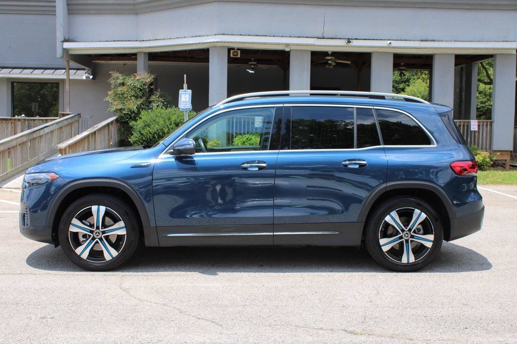 Used 2023 Mercedes-Benz EQB 300 4MATIC image 4
