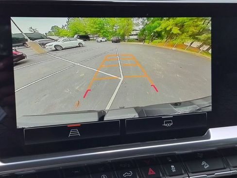 Used 2026 GMC Sierra 1500 Elevation AWD/4WD image 13