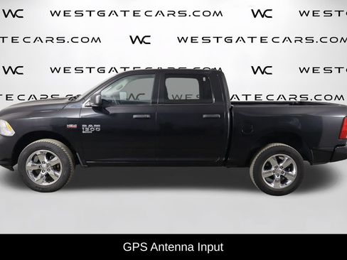 Used 2019 RAM 1500 Express w/ Express Value Package AWD/4WD image 5