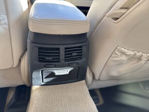 Used 2010 Lexus IS 250C image 27