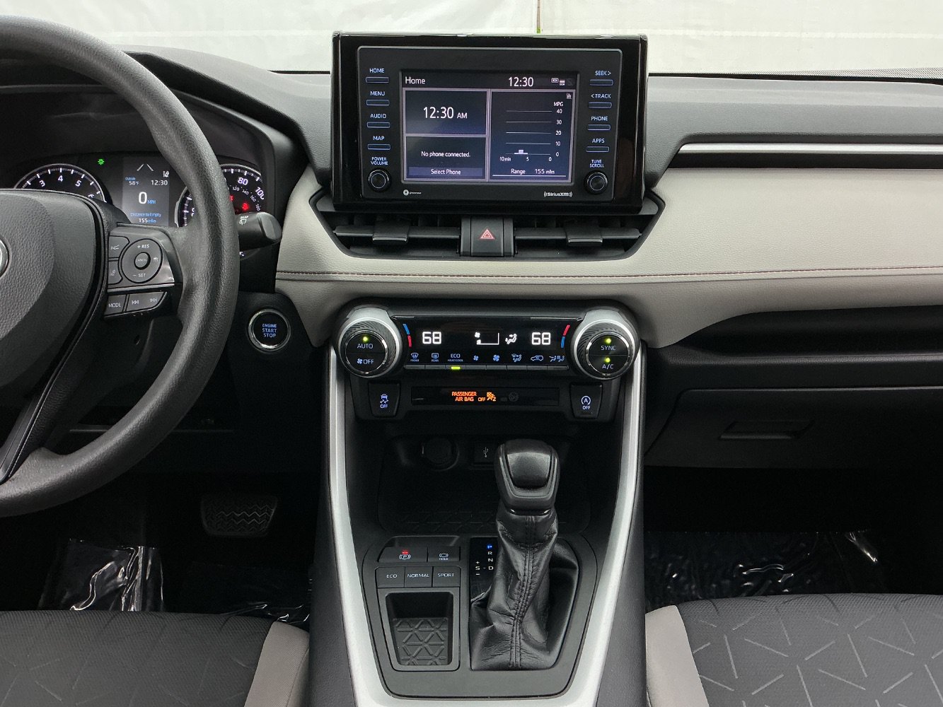 Used 2020 Toyota RAV4 XLE FWD image 29