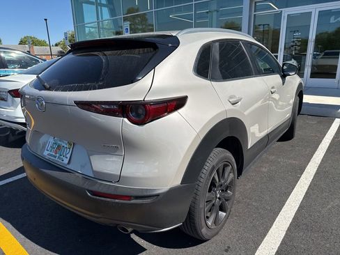 Used 2024 MAZDA CX-30 AWD 2.5 S w/ Select Sport Pkg image 3