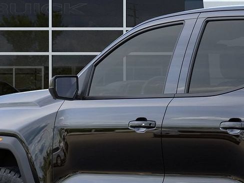 New 2026 GMC Canyon AT4 w/ Technology Plus Package AWD/4WD image 12