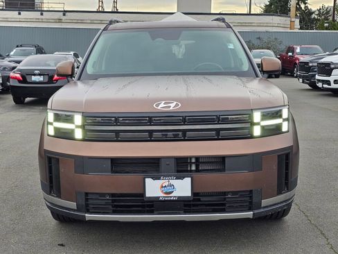 Used 2024 Hyundai Santa Fe Limited image 2