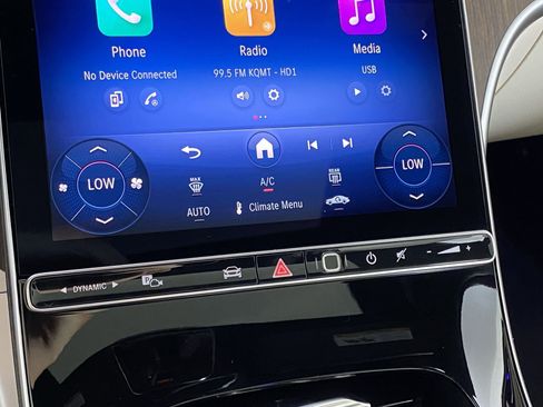 Used 2025 Mercedes-Benz C 300 4MATIC Sedan image 27