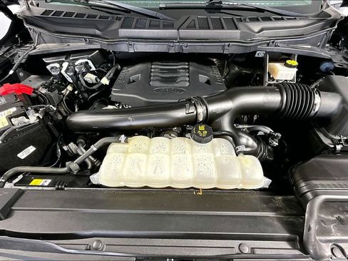 Used 2023 Ford F150 Lariat w/ Equipment Group 502A High AWD/4WD image 9