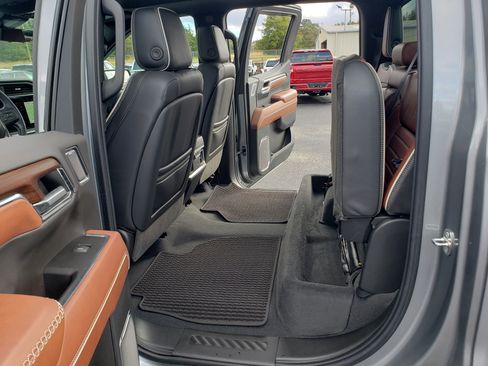 Used 2024 GMC Sierra 1500 Denali Ultimate image 33