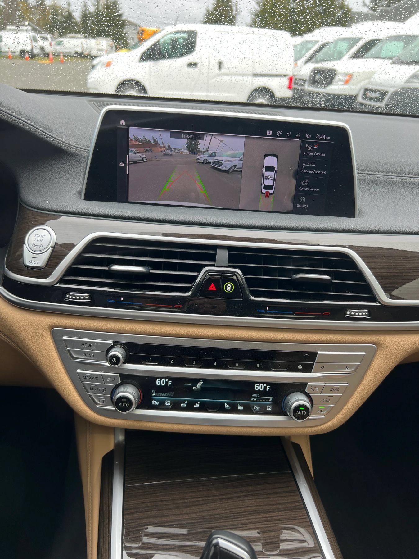 Used 2022 BMW 740i RWD image 15