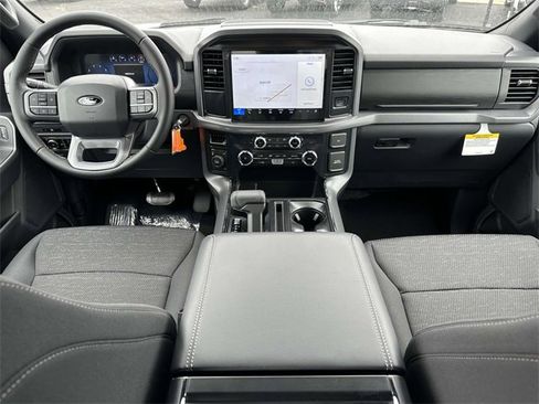 New 2025 Ford F150 XLT w/ Equipment Group 301A Standard image 13