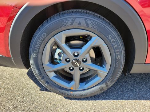 New 2026 Kia K4 LXS FWD image 24