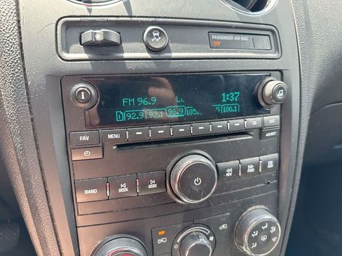 Used 2011 Chevrolet HHR LT FWD image 14