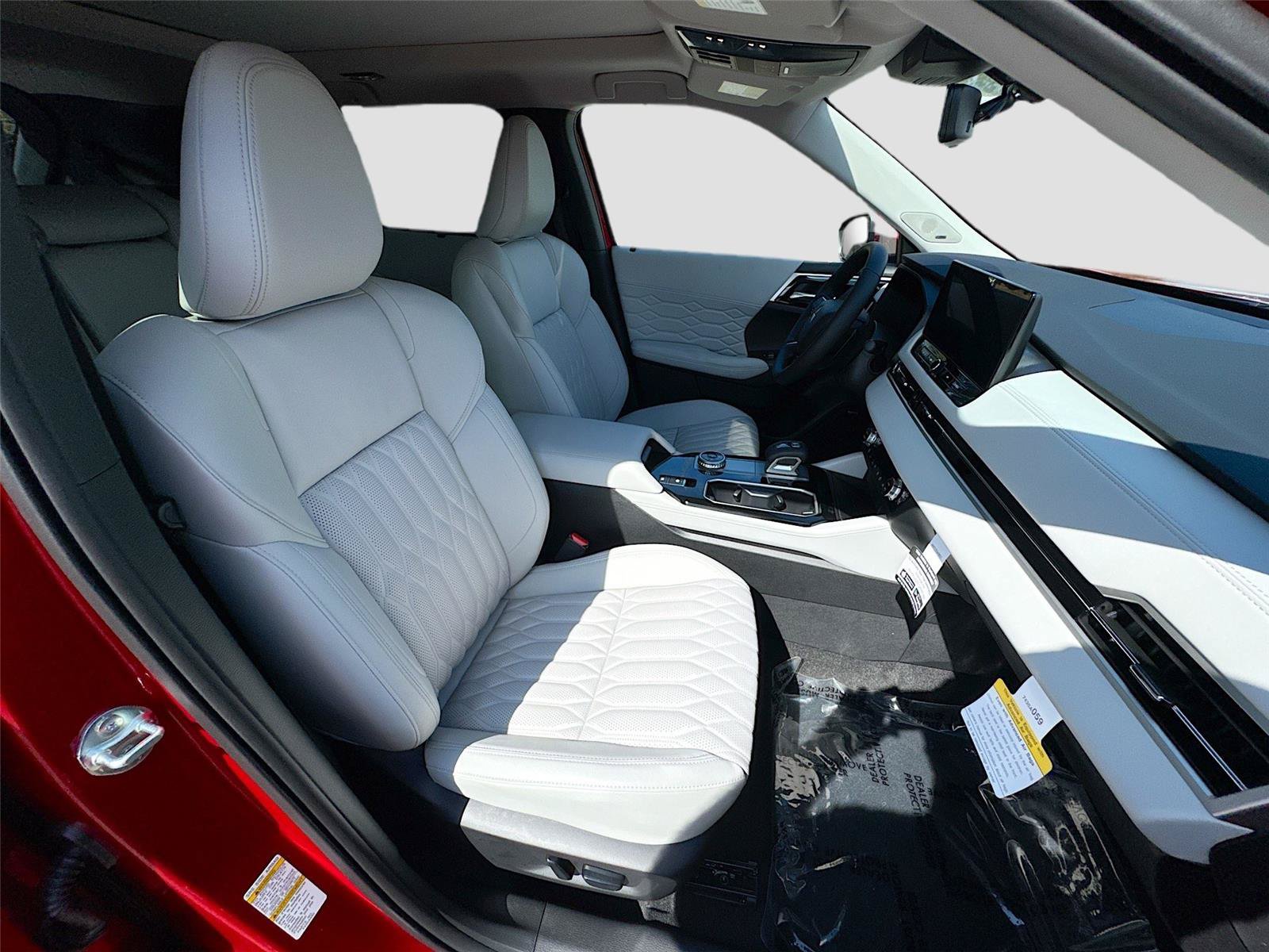 New 2026 Mitsubishi Outlander SEL FWD image 25