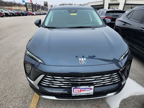 New 2026 Buick Envision Preferred image 2