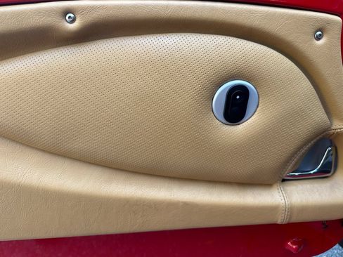 Used 2005 Lotus Elise RWD image 12