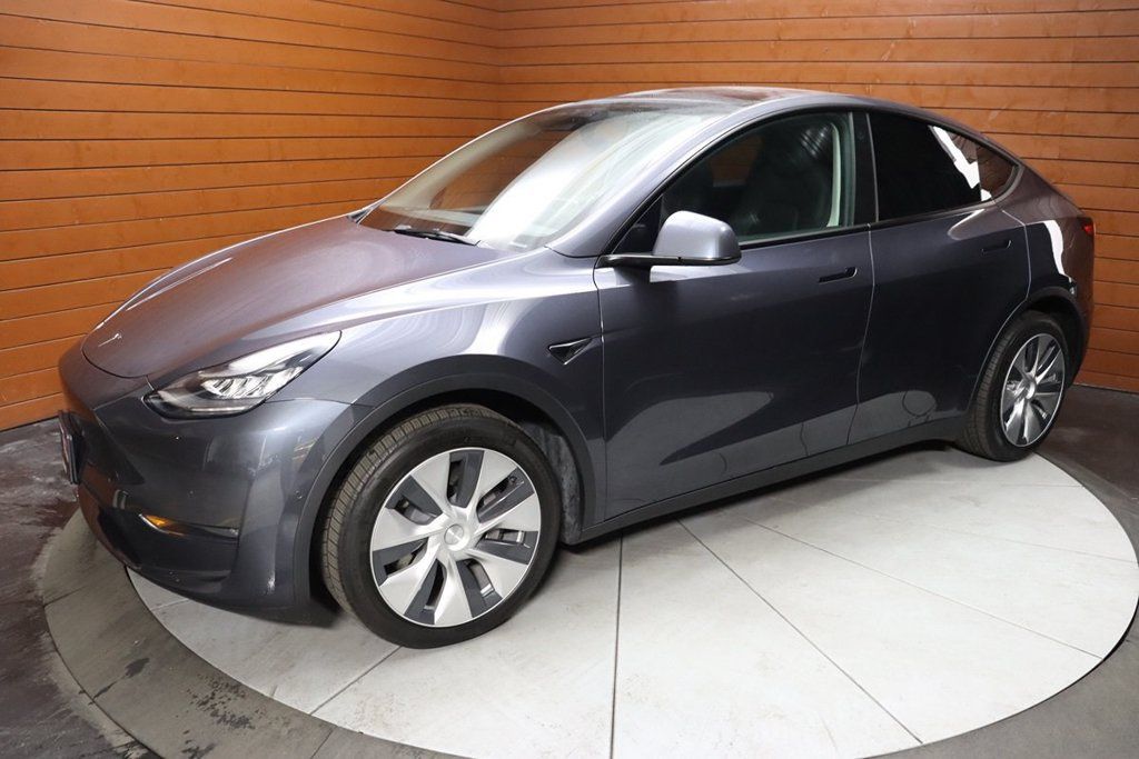 Used 2020 Tesla Model Y Long Range AWD/4WD image 8