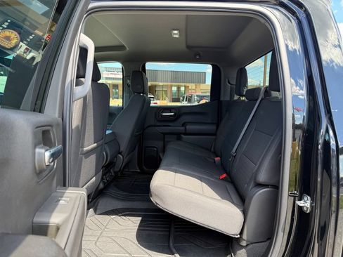Used 2025 Chevrolet Silverado 1500 Custom Trail Boss AWD/4WD image 11