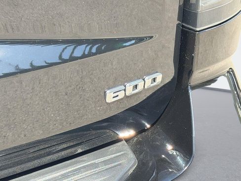 Used 2025 Cadillac Escalade ESV Sport AWD/4WD image 29