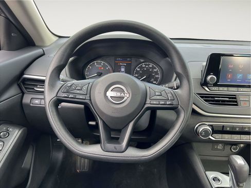 Certified 2024 Nissan Altima 2.5 S FWD image 21