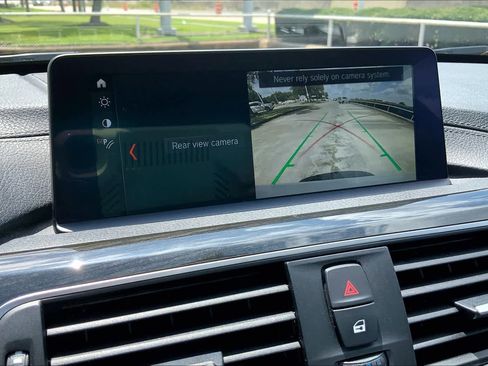 Used 2018 BMW 330i Sedan image 24