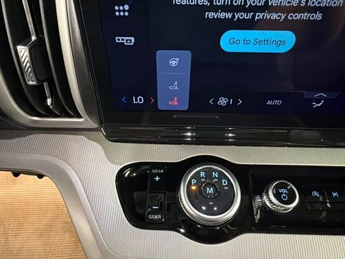 New 2027 Ford Expedition Active AWD/4WD image 13