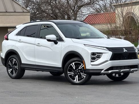 New 2026 Mitsubishi Eclipse Cross SE AWD/4WD image 1