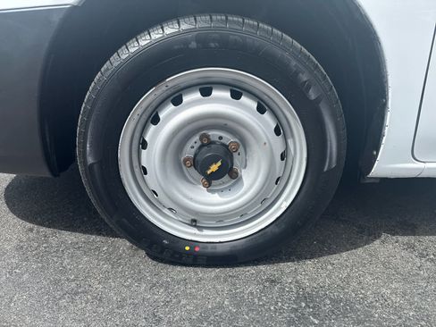 Used 2018 Chevrolet City Express LS image 9