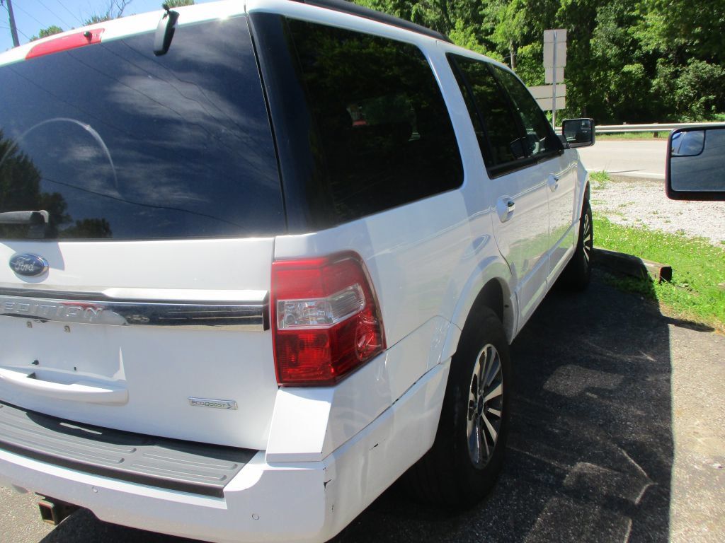 Used 2017 Ford Expedition XLT AWD/4WD image 8