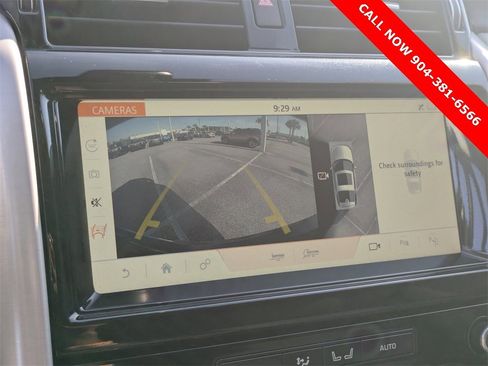 Used 2019 Land Rover Discovery HSE image 9