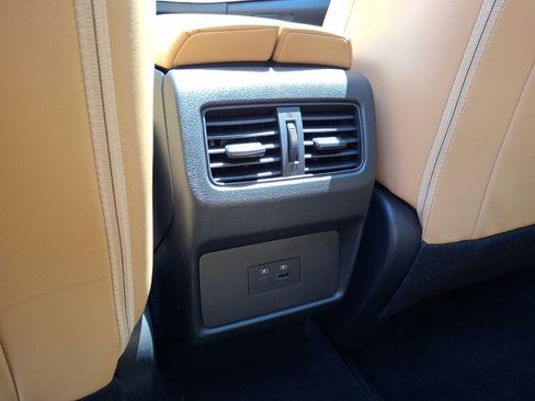 Certified 2023 Nissan Rogue Platinum AWD/4WD image 12