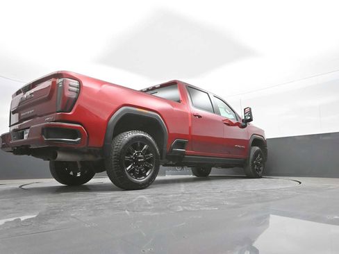 Used 2025 GMC Sierra 2500 AT4 w/ AT4 Premium Plus Package AWD/4WD image 43