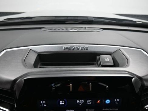 Used 2024 RAM 2500 Big Horn w/ Level 2 Equipment Group AWD/4WD image 24