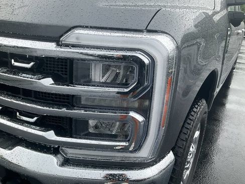 New 2026 Ford F250 Lariat w/ Chrome Package AWD/4WD image 9