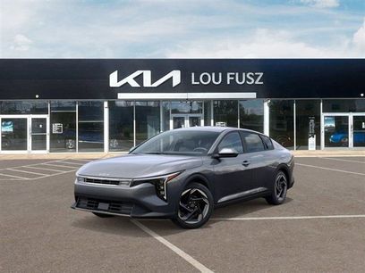 New 2026 Kia K4 EX