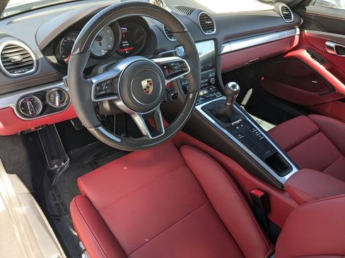 New 2025 Porsche 718 Cayman S image 4