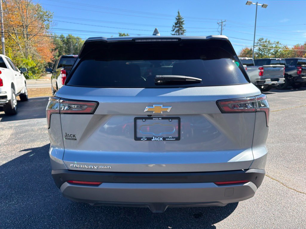Used 2026 Chevrolet Equinox LT AWD/4WD image 6