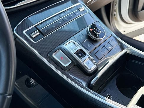 Used 2021 Hyundai Santa Fe SEL w/ Convenience Package image 10