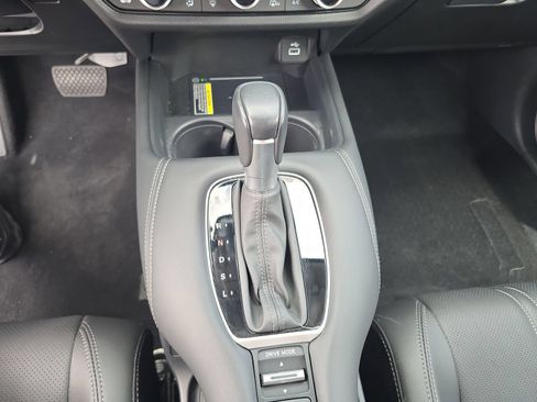 Certified 2024 Honda HR-V EX-L image 22